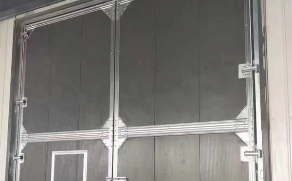 策勒兰州厂房策勒工业门选购与使用指南：打造高效安全的生产环境