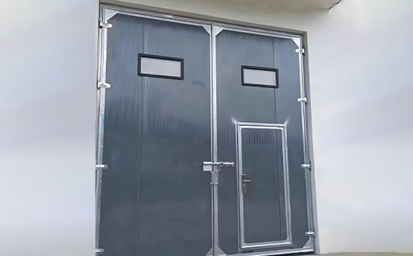 策勒厂房保温门