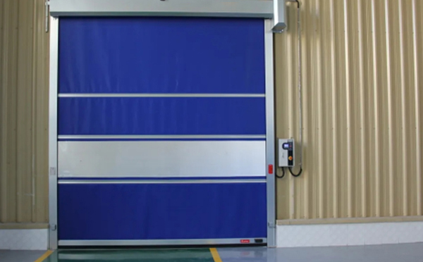 选择策勒快速策勒卷帘门时的注意事项